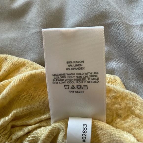 Express Peplum Tank Top NWT - Size M - Picture 6 of 6